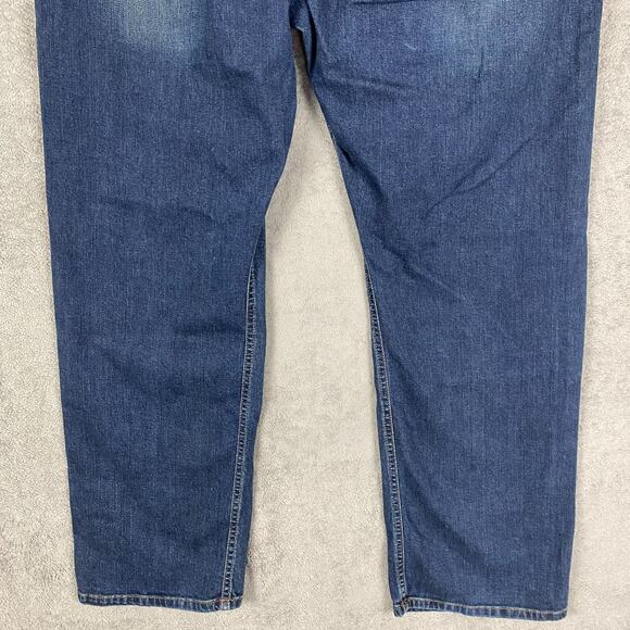 Wrangler Jeans Mens 38x29.5 Blue Denim Dark Wash Relaxed Boot Leg Retro Y2K - Picture 6 of 14